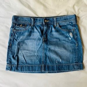 Old Navy blue denim skirt size 8